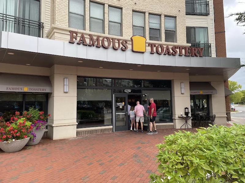 Famous Toastery of Ashburn at Loudoun Station